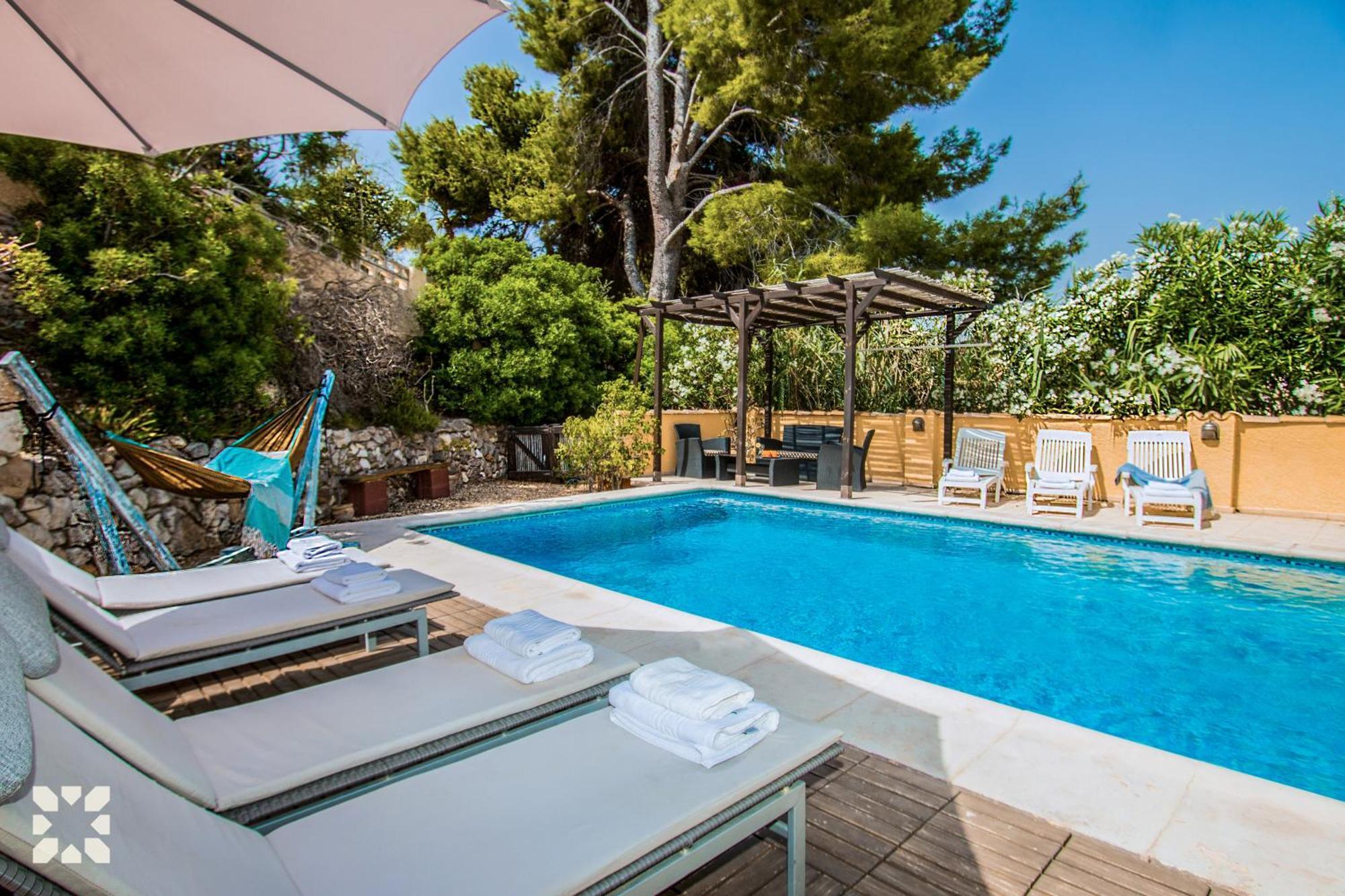 Villa Paradise By Abahana *