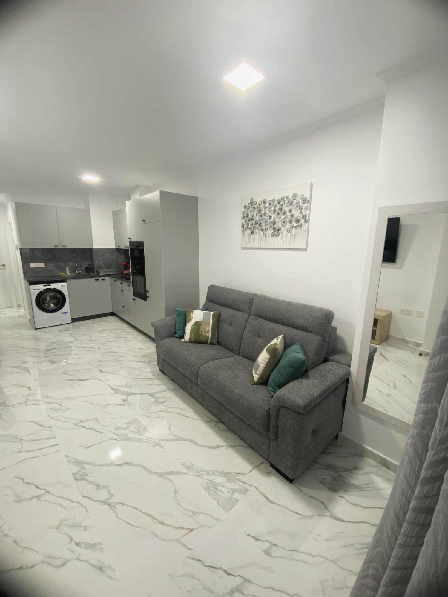 A Estrenar 1a Linea Playa Y Piscina Calpe