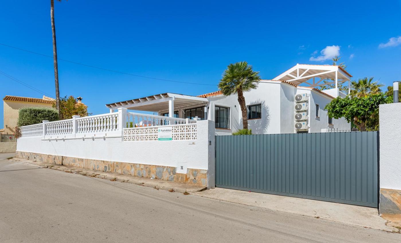 Pura Vida - Plusholidays * Calpe
