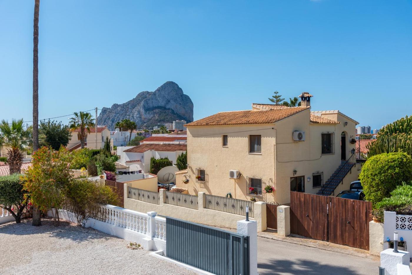 Pura Vida - Plusholidays Calpe