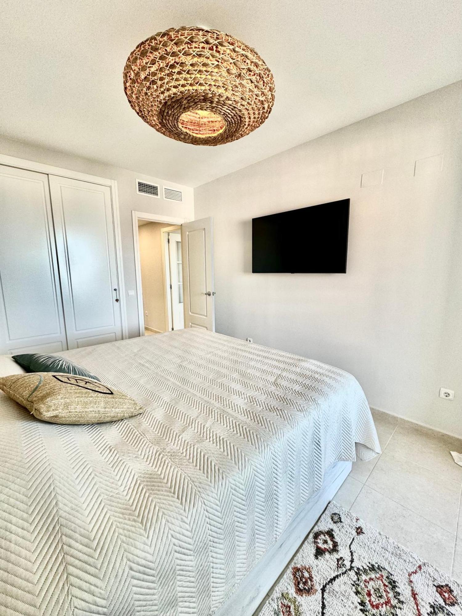шикарный вид! Apartamento *