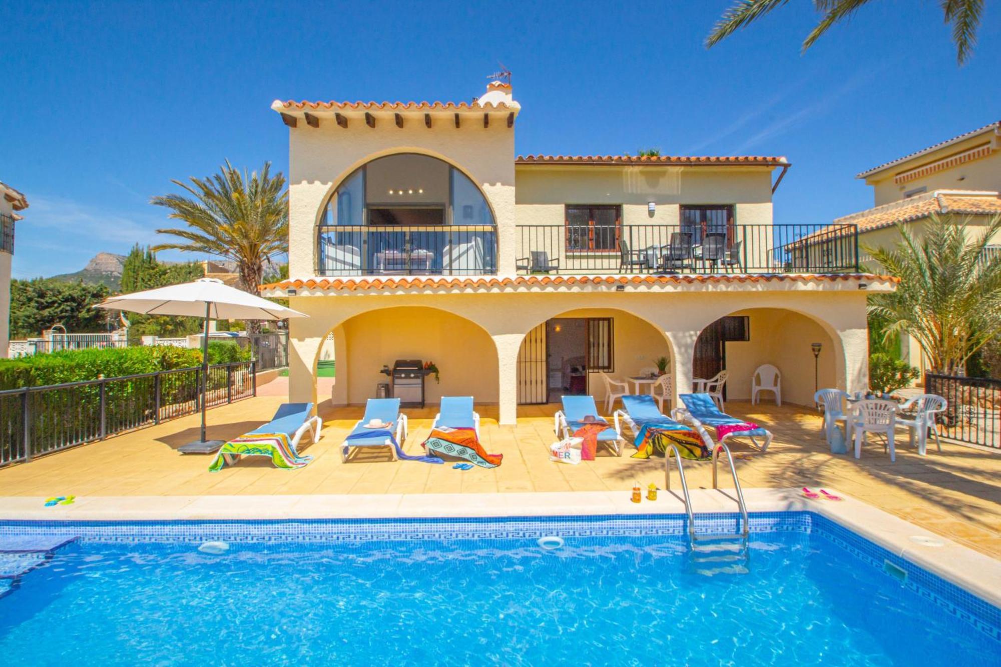 Cohete - Plusholidays * Calpe