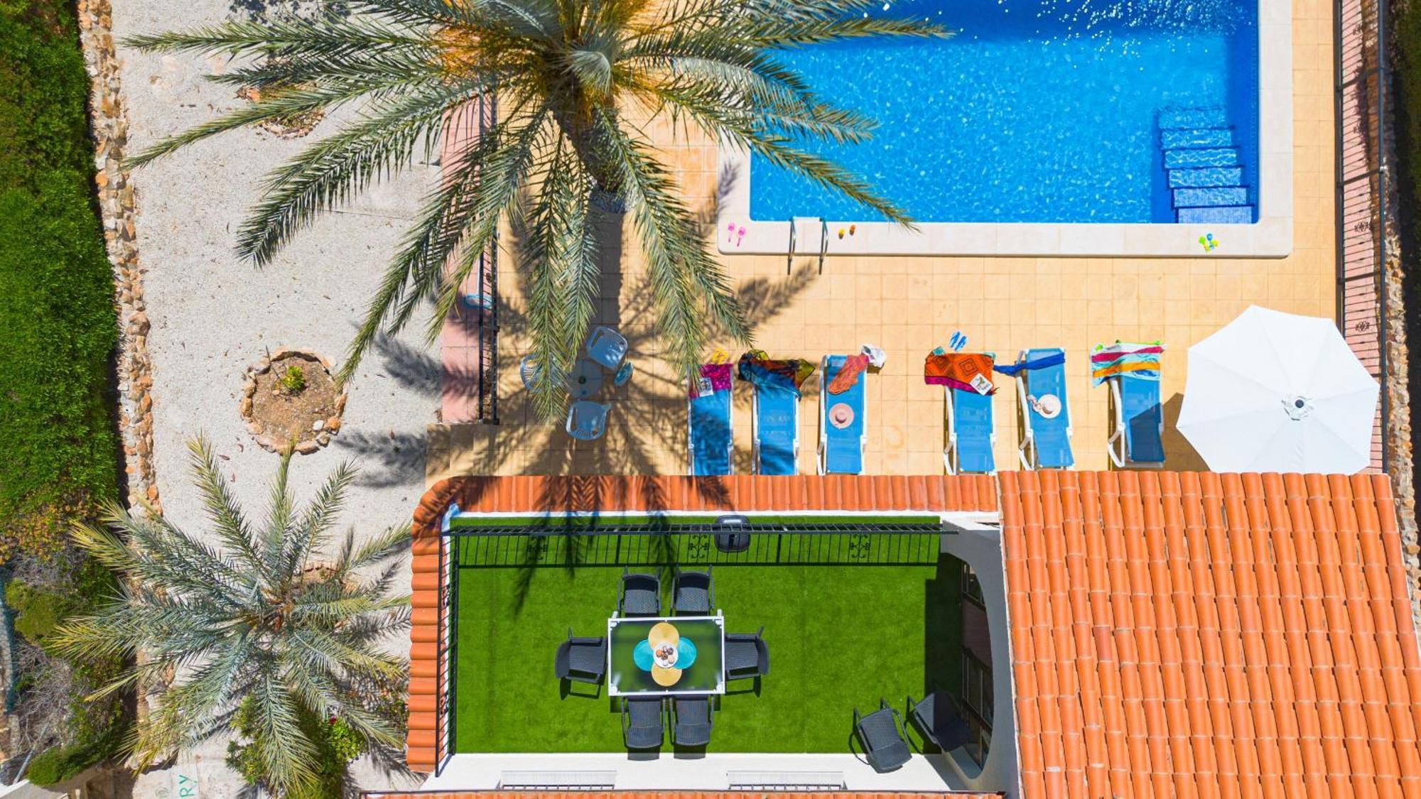 Cohete - Plusholidays * Calpe