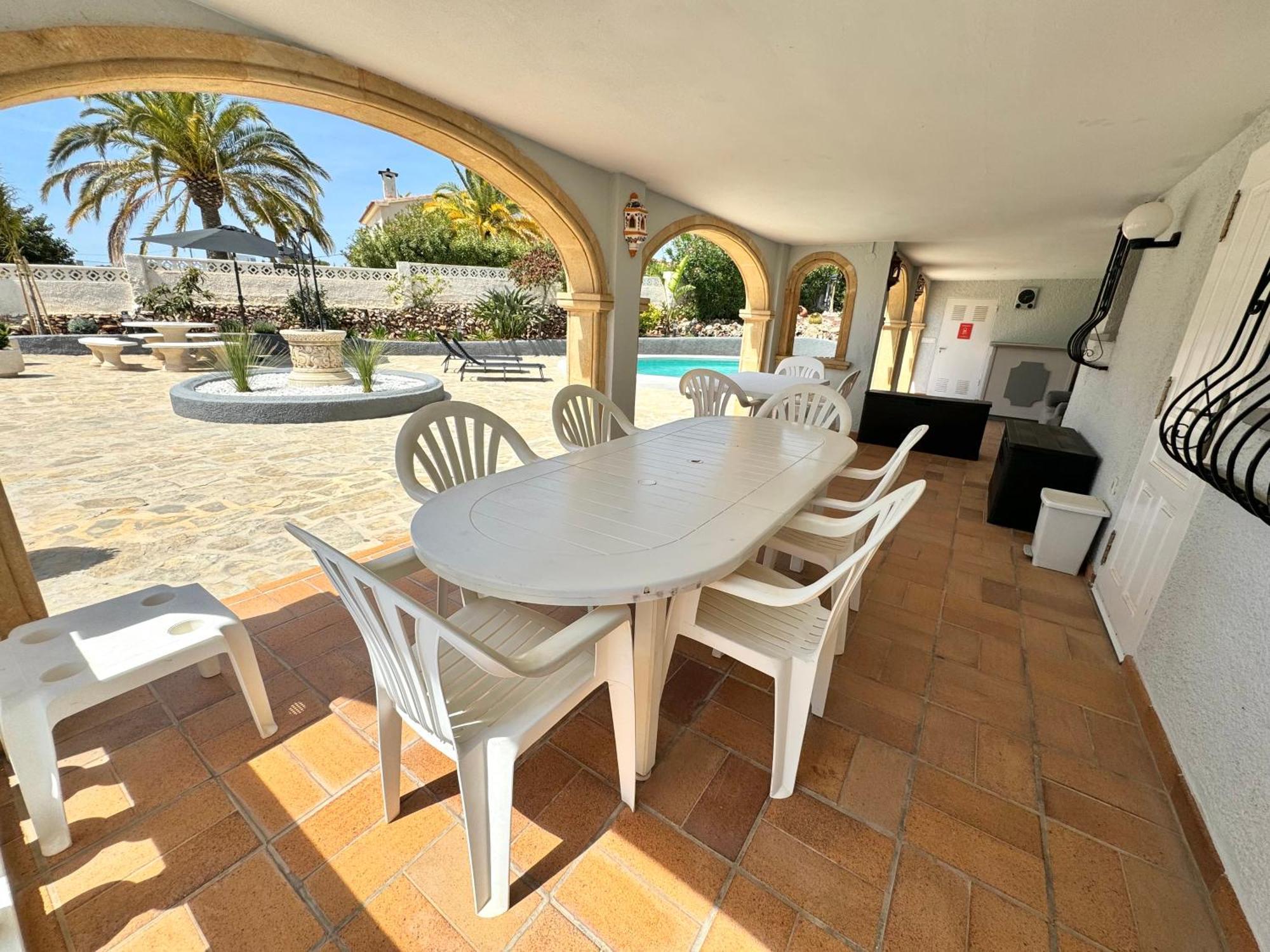 Sunny In A Cosy With Shared Swimming Pool Apartamento Calpe