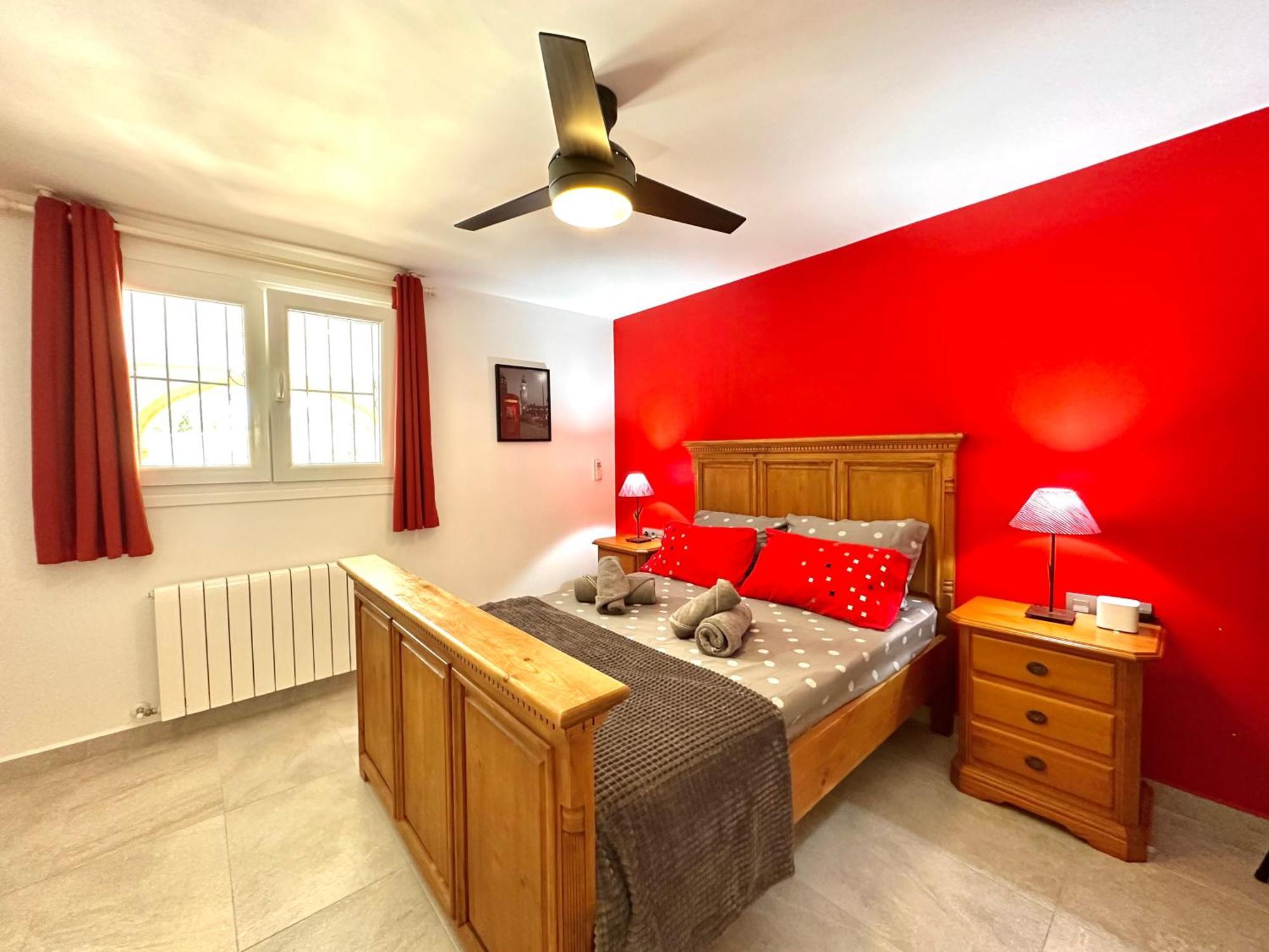 Apartamento Sunny In A Cosy With Shared Swimming Pool *