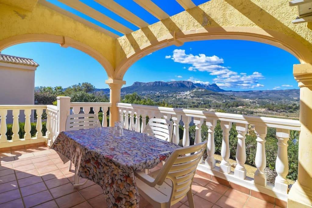 Relax Con Vistas A La Montana Calpe