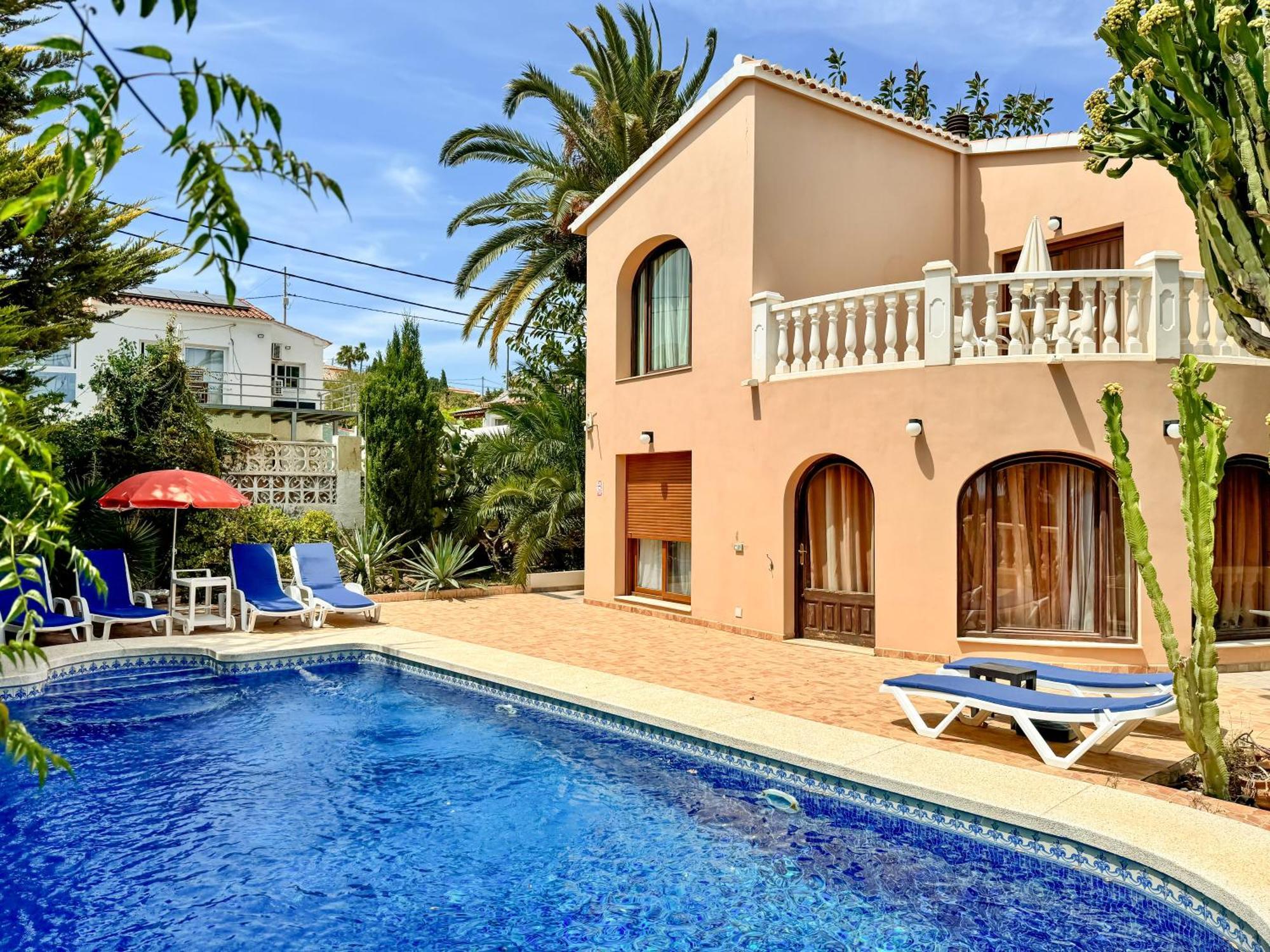 La Amistad En Con Piscina Compartida Calpe