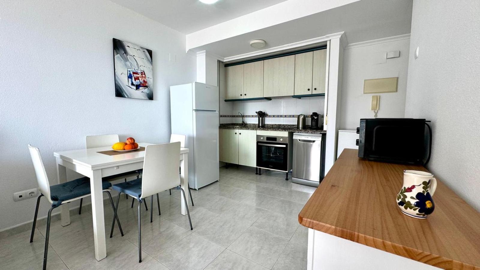 Apartamento Location En La Mejor Ubicacion De Calp Con Parking Calpe