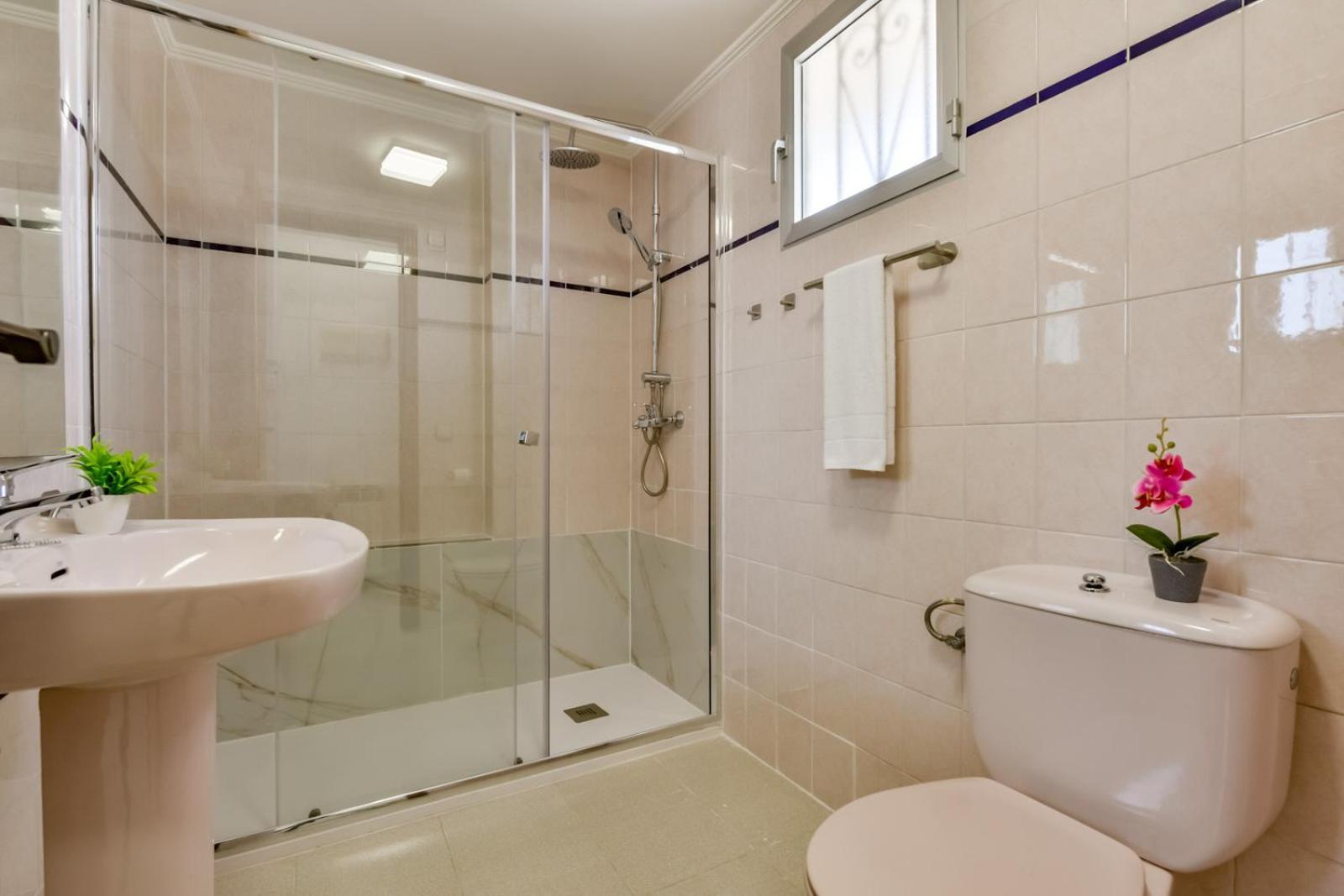 Apartamento Guzman - Reyna Calpe