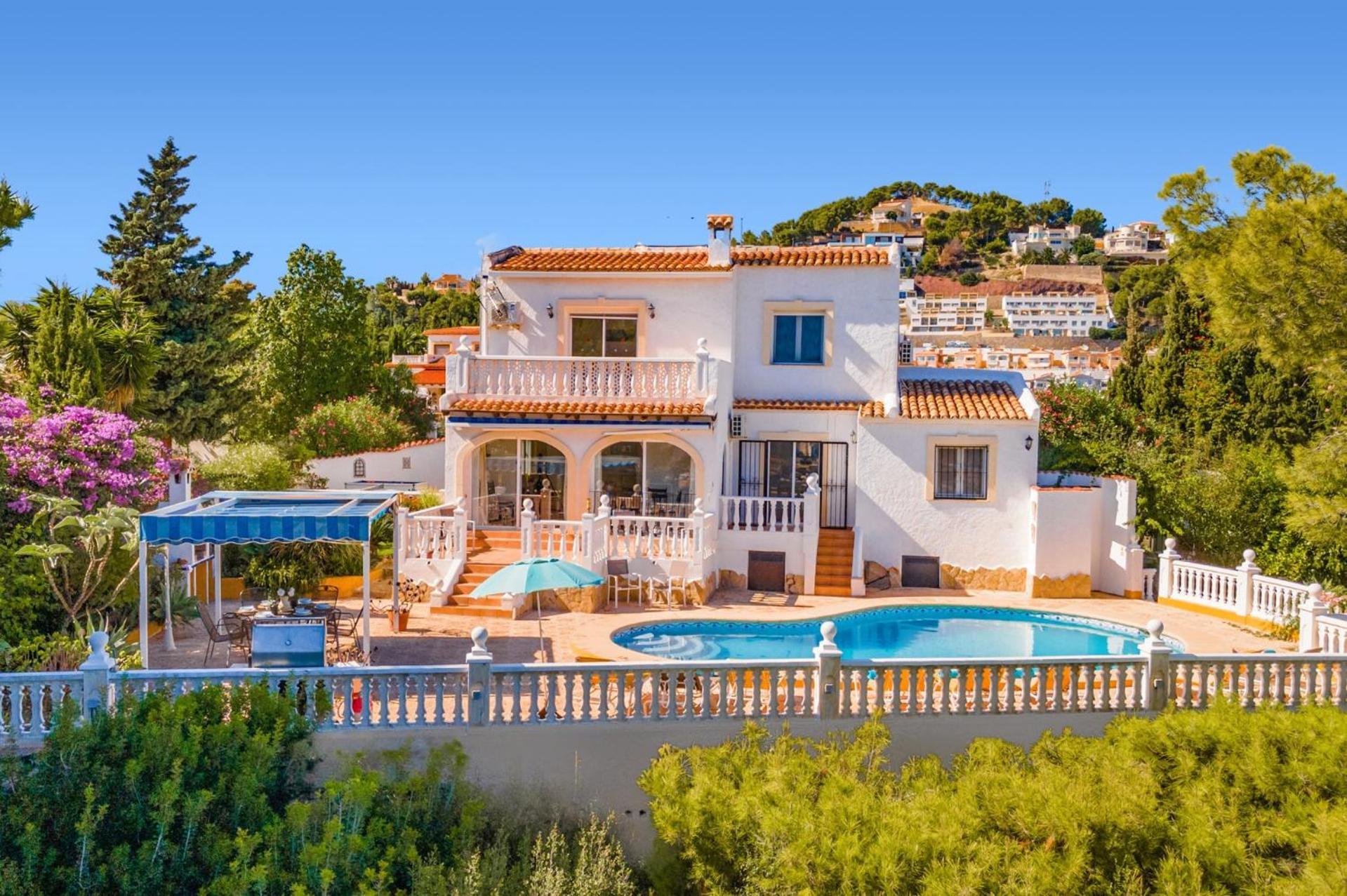 Moggalatto By * Calpe