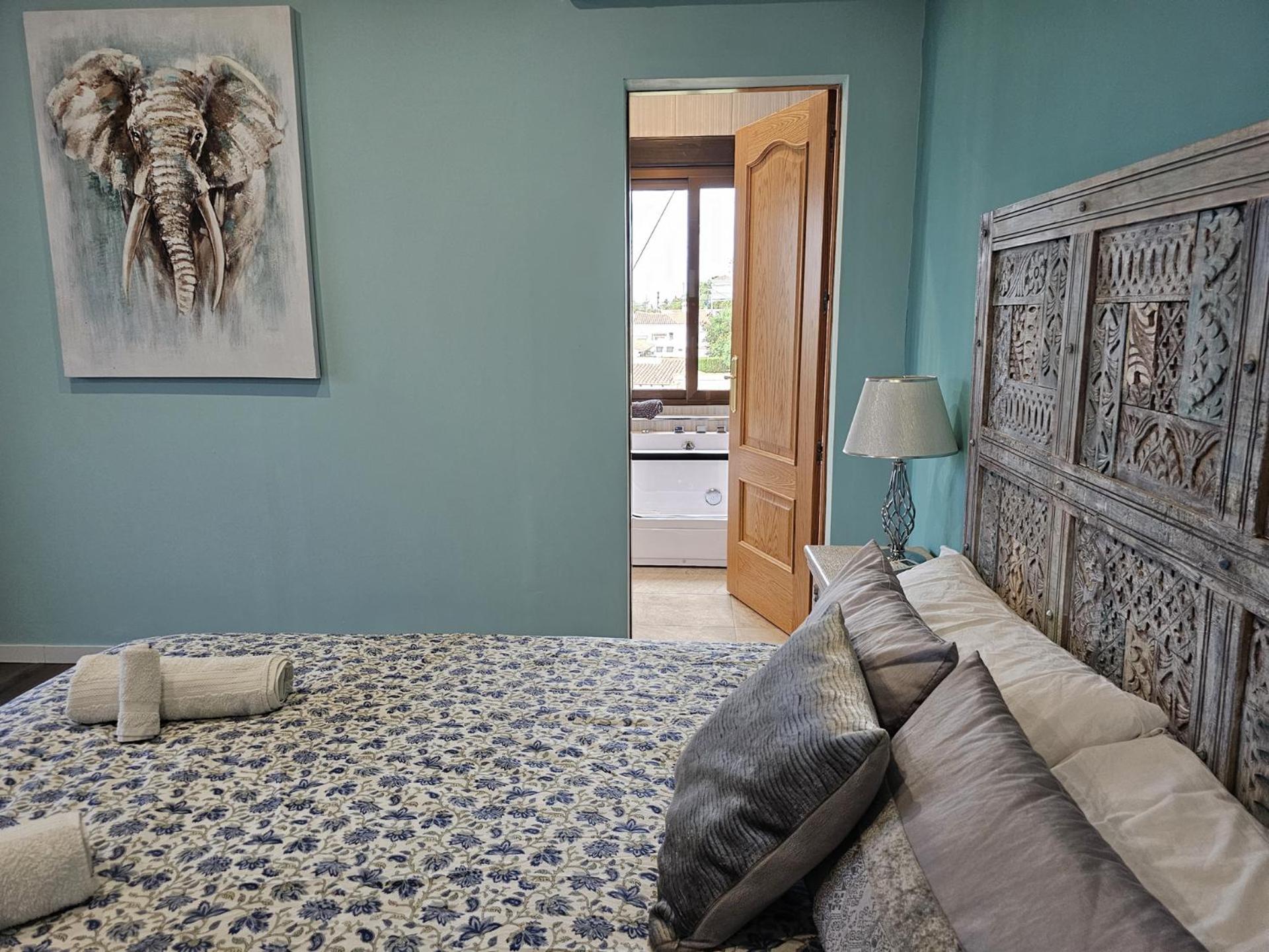 Luxury - Pool, Hot Tub, Aircon, Tvs, Cinema, Office, Gbit Internet, Sports Equipment Calpe