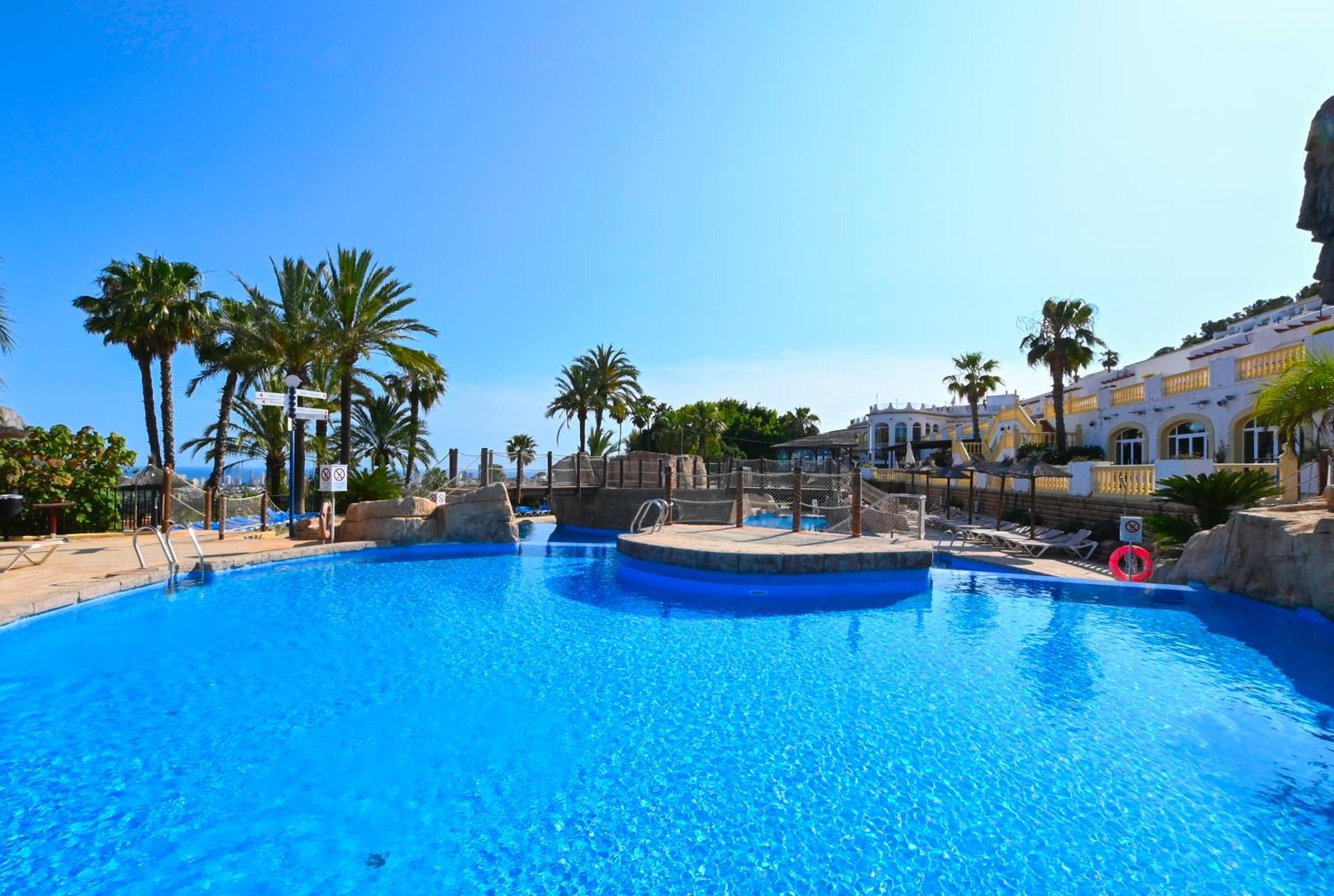 Beautiful Cozy In Pool Paradise! 08 *