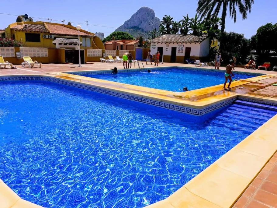 Сasa de vacaciones In - Swimming Pool And Tennis Court Calpe