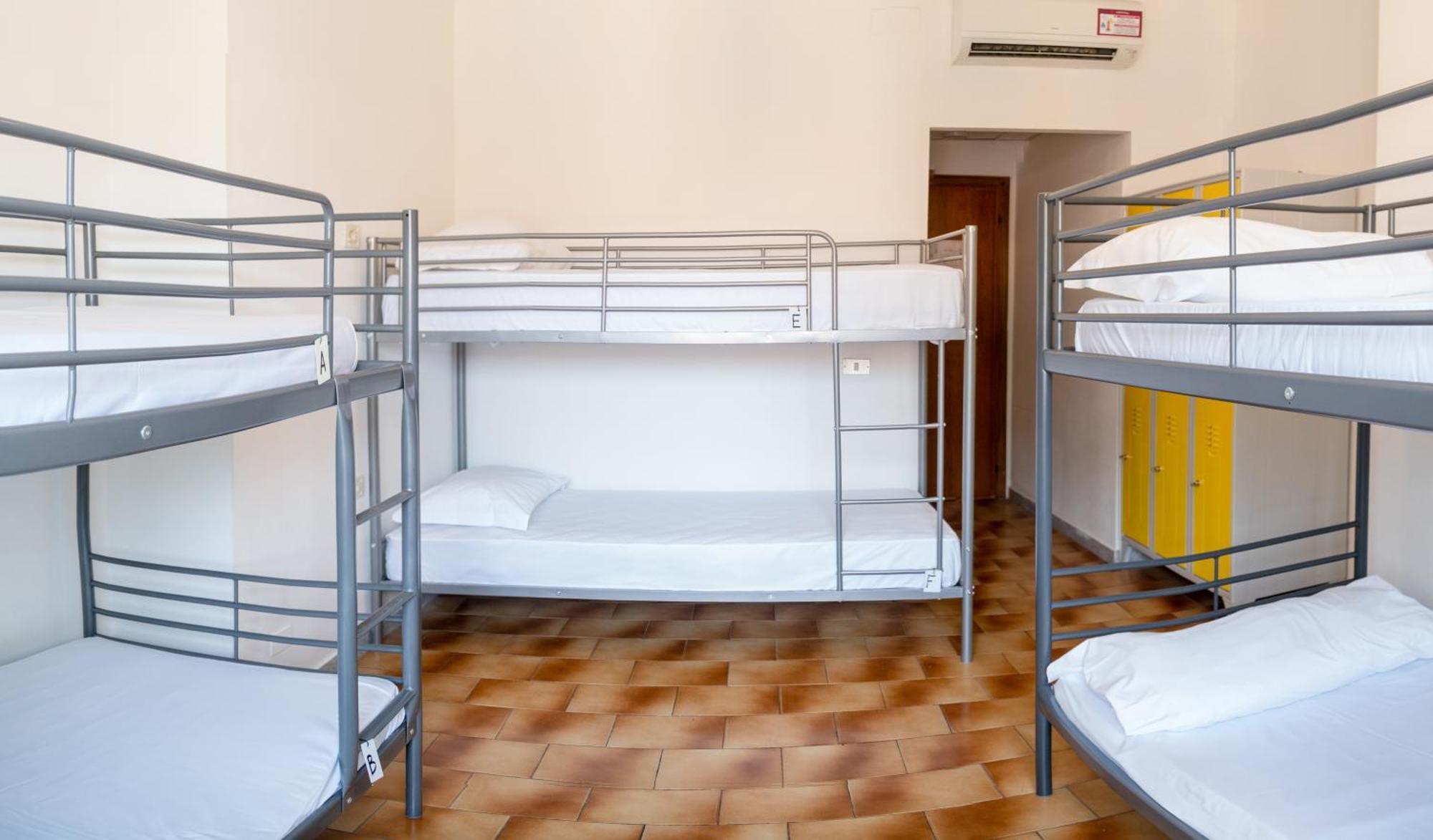 Safestay Seafront Hostal Calpe