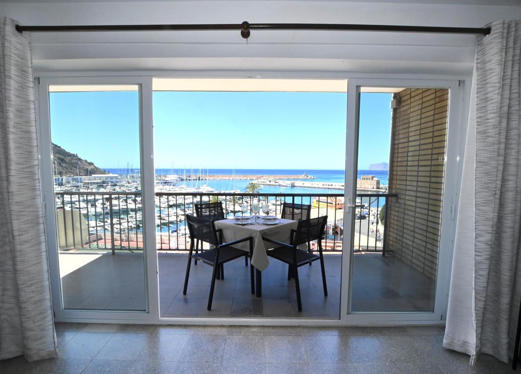 Edificio Torre De Apartamento Calpe