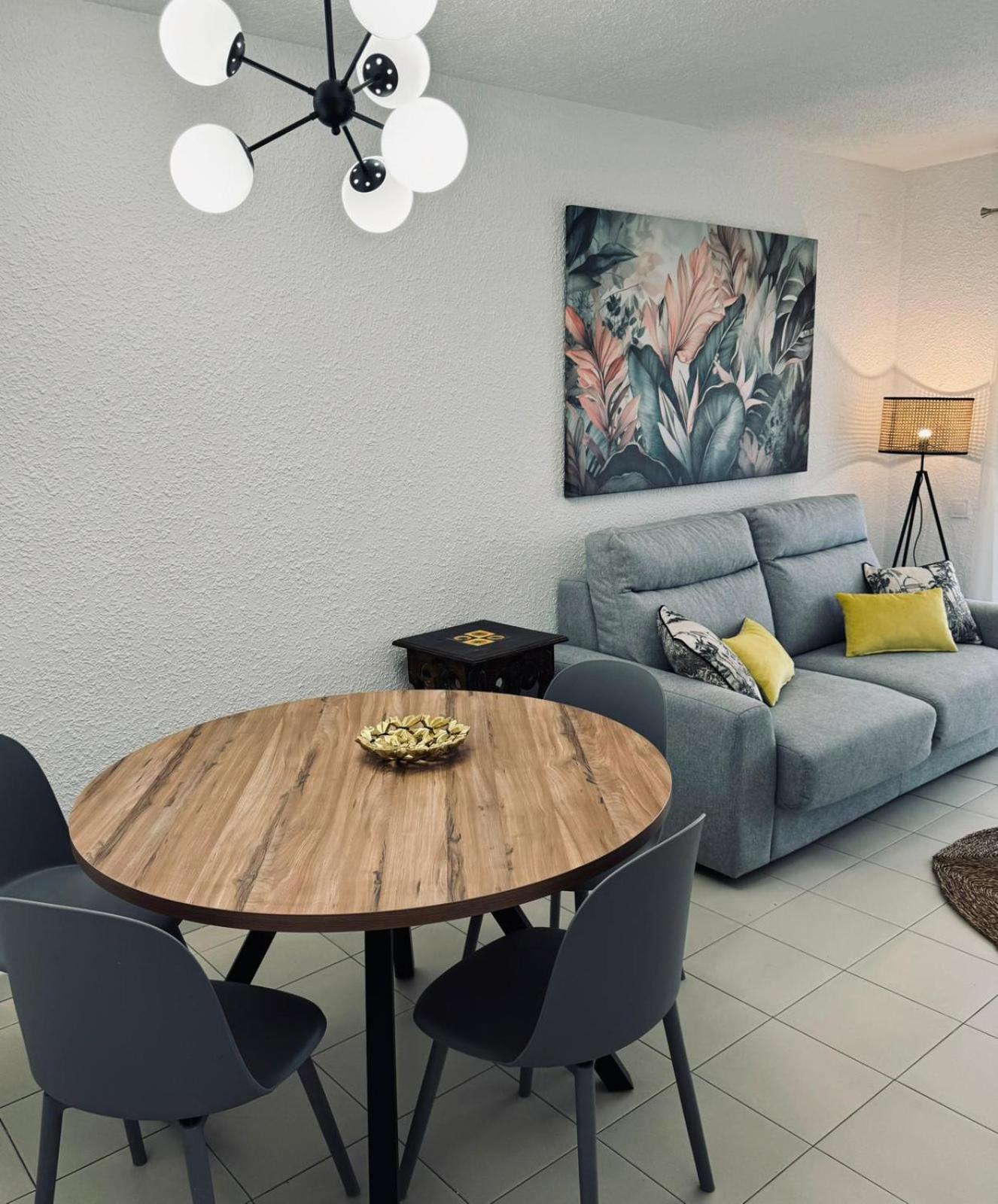 By The Sea Edificio Turmalina Apartment