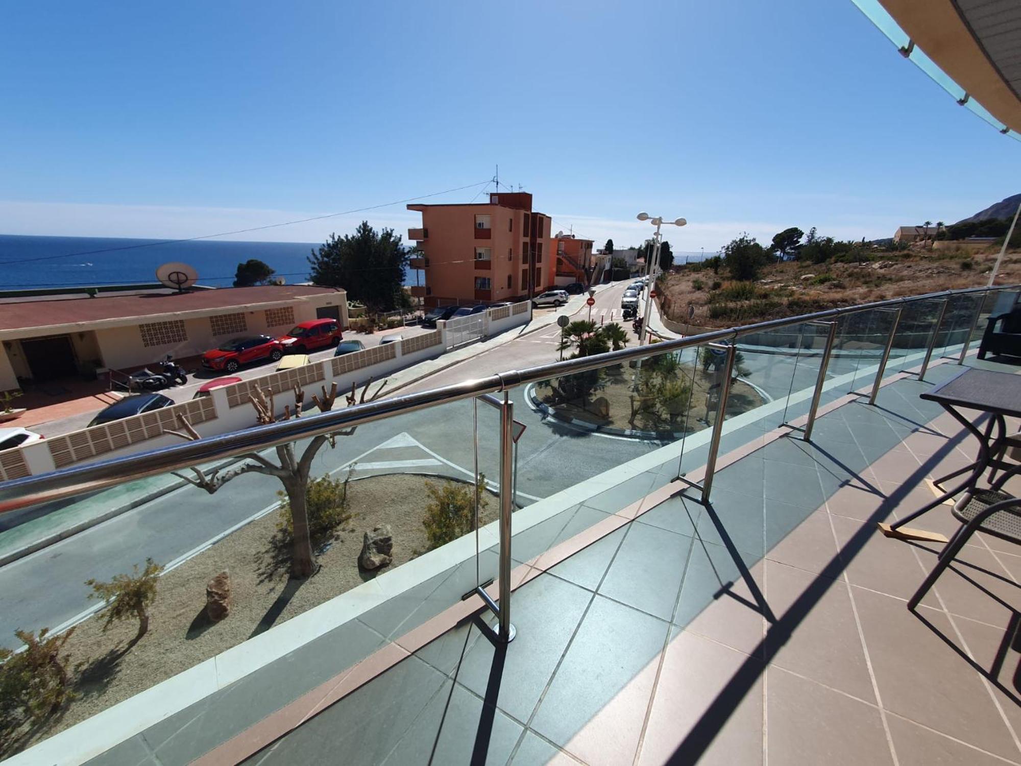 Apartamento Con Vistas Al Mar, Piscina Y Parking Calpe