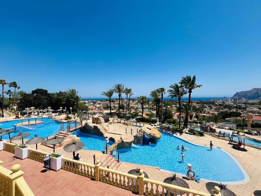 Albatros - Imperial Park - Sea View, 6 Pools, Terrace Apartamento