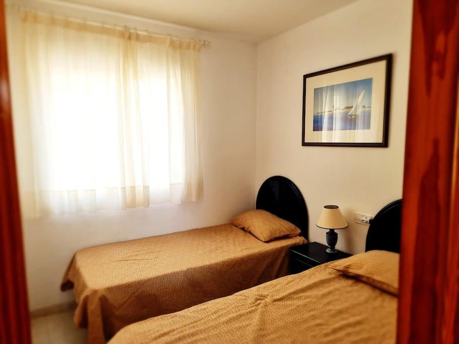 Apartamento Albatros - Imperial Park - Sea View, 6 Pools, Terrace