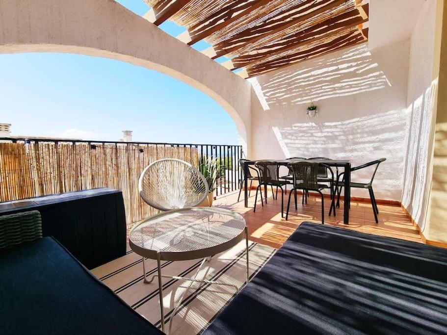 Albatros - Imperial Park - Sea View, 6 Pools, Terrace *