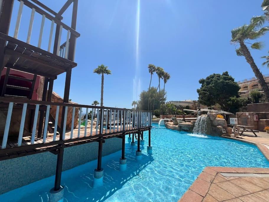 Albatros - Imperial Park - Sea View, 6 Pools, Terrace