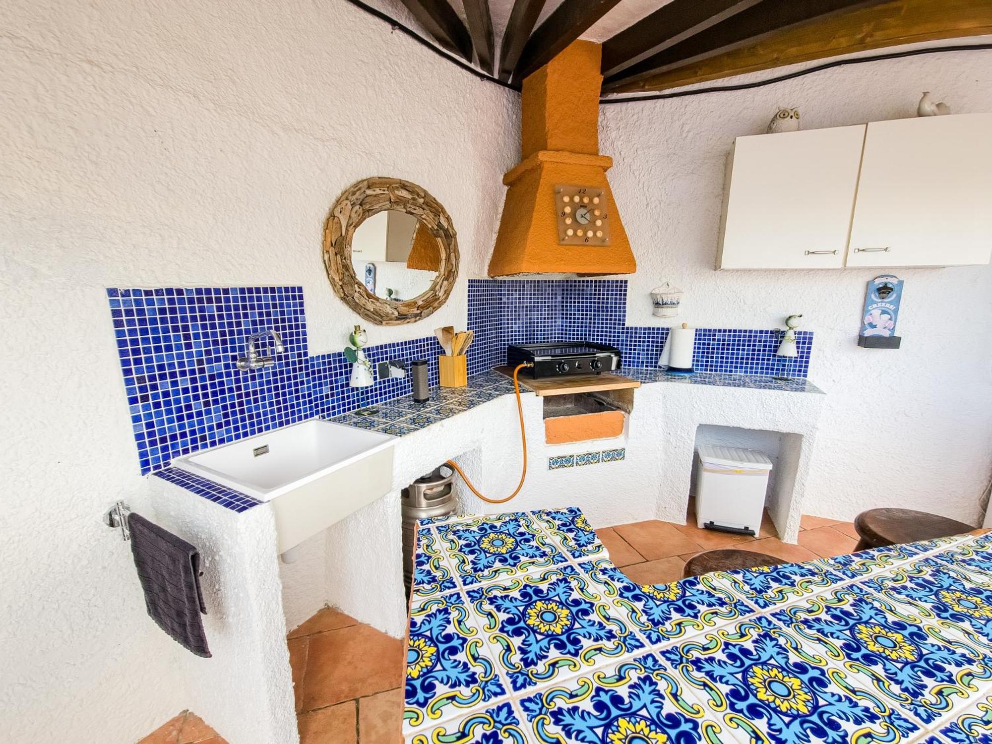 A012 - Acogedora Casa De Estilo Tradicional Con Piscina Privada En La Calalga Villa Calpe