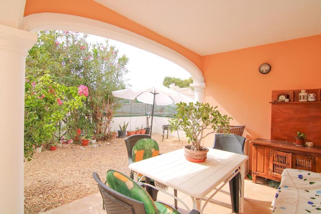Con Piscina - Lilia Rosa 10 Apartamento