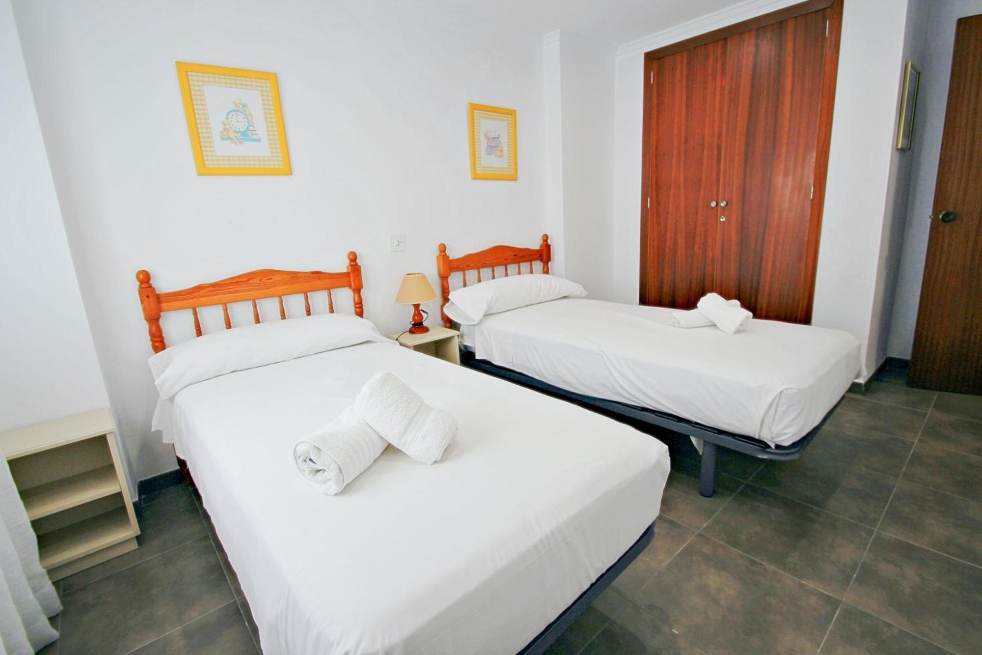 Xavier - Oceanfront With Sea Views In Apartamento Calpe