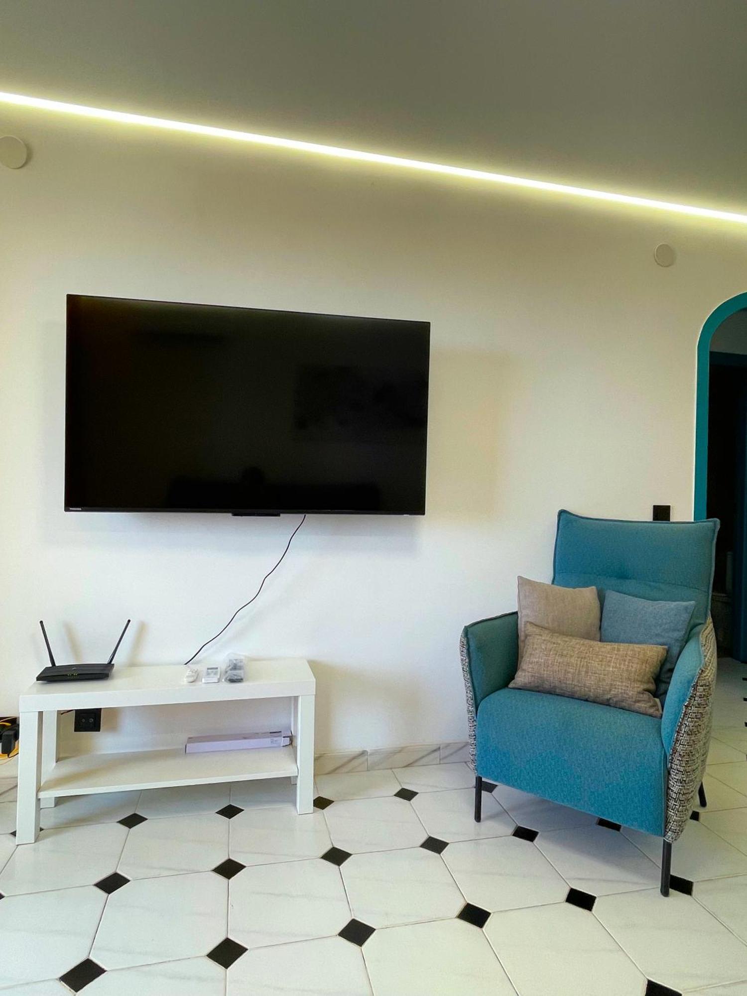 Apolo 5 Near Restaurants 150 Meter From * Calpe