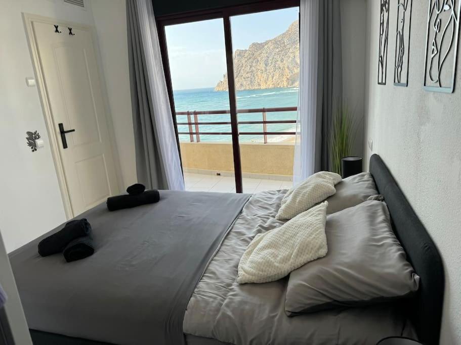 Atico En Primera Linea Apartamento Calpe