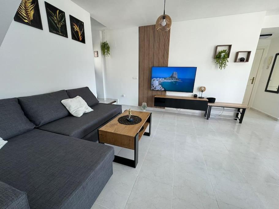 Atico En Primera Linea Apartamento