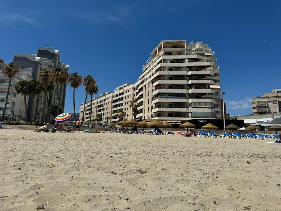 Apartamento Atico En Primera Linea *