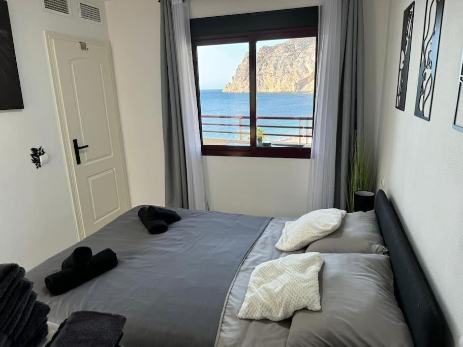 Atico En Primera Linea Apartamento