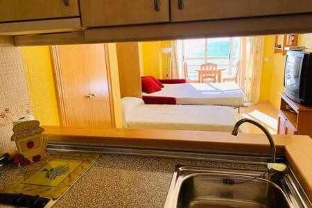 Balcón Al Mediterráneo, Piscina Y Parking * Calpe