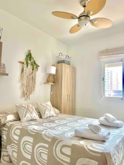 Arenal Paola Sea Views