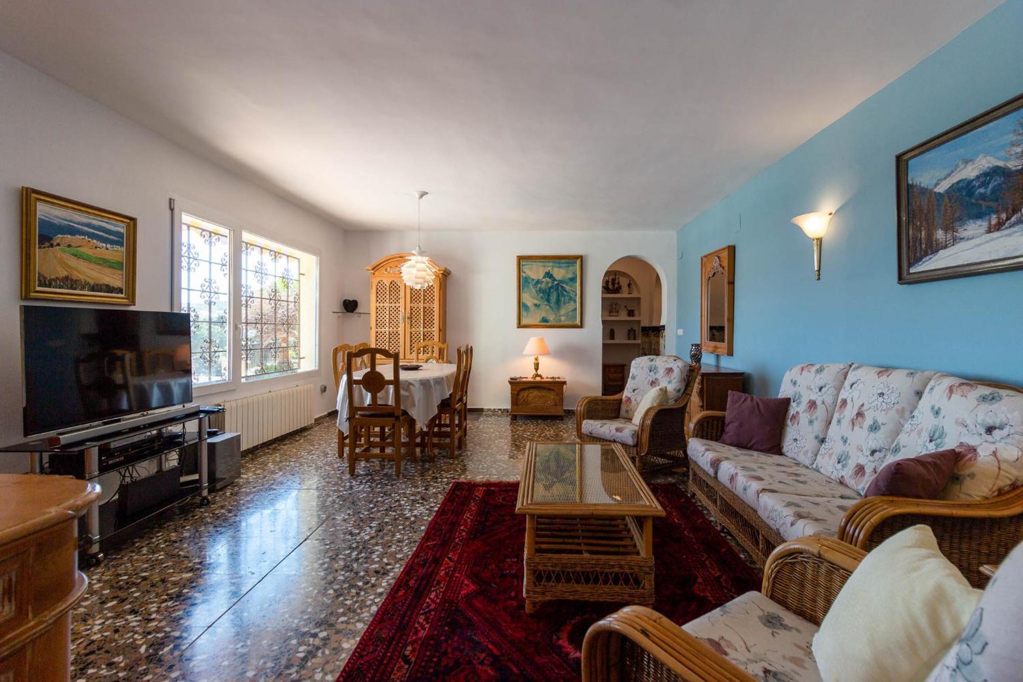 Villa Ref 147) 10 Persons Calpe