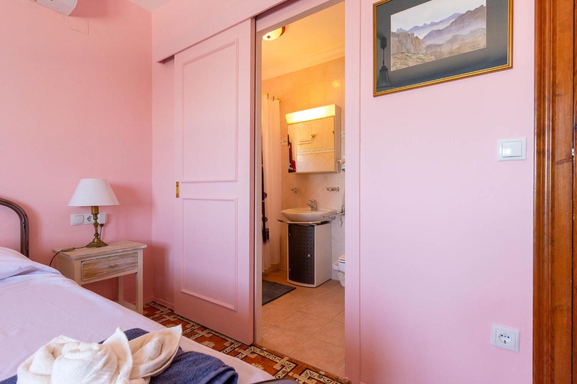 Ref 147) 10 Persons Villa Calpe