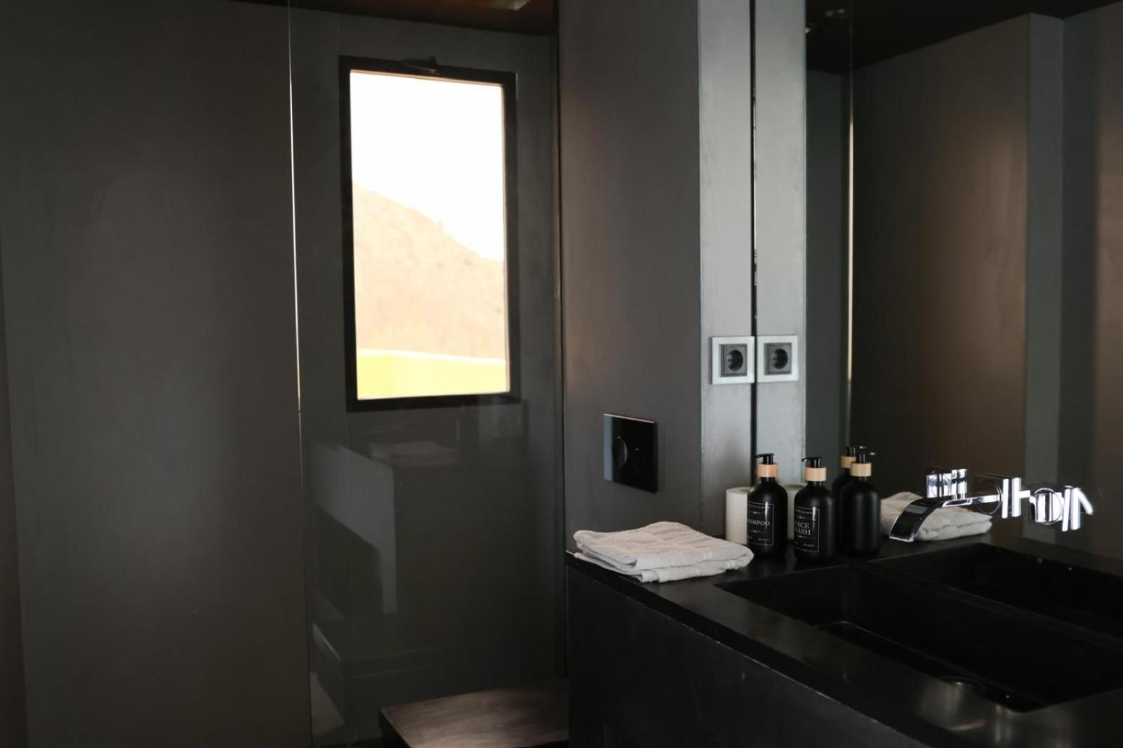 Beautiful Duplex Penthouse First-line Mascarat Apartment