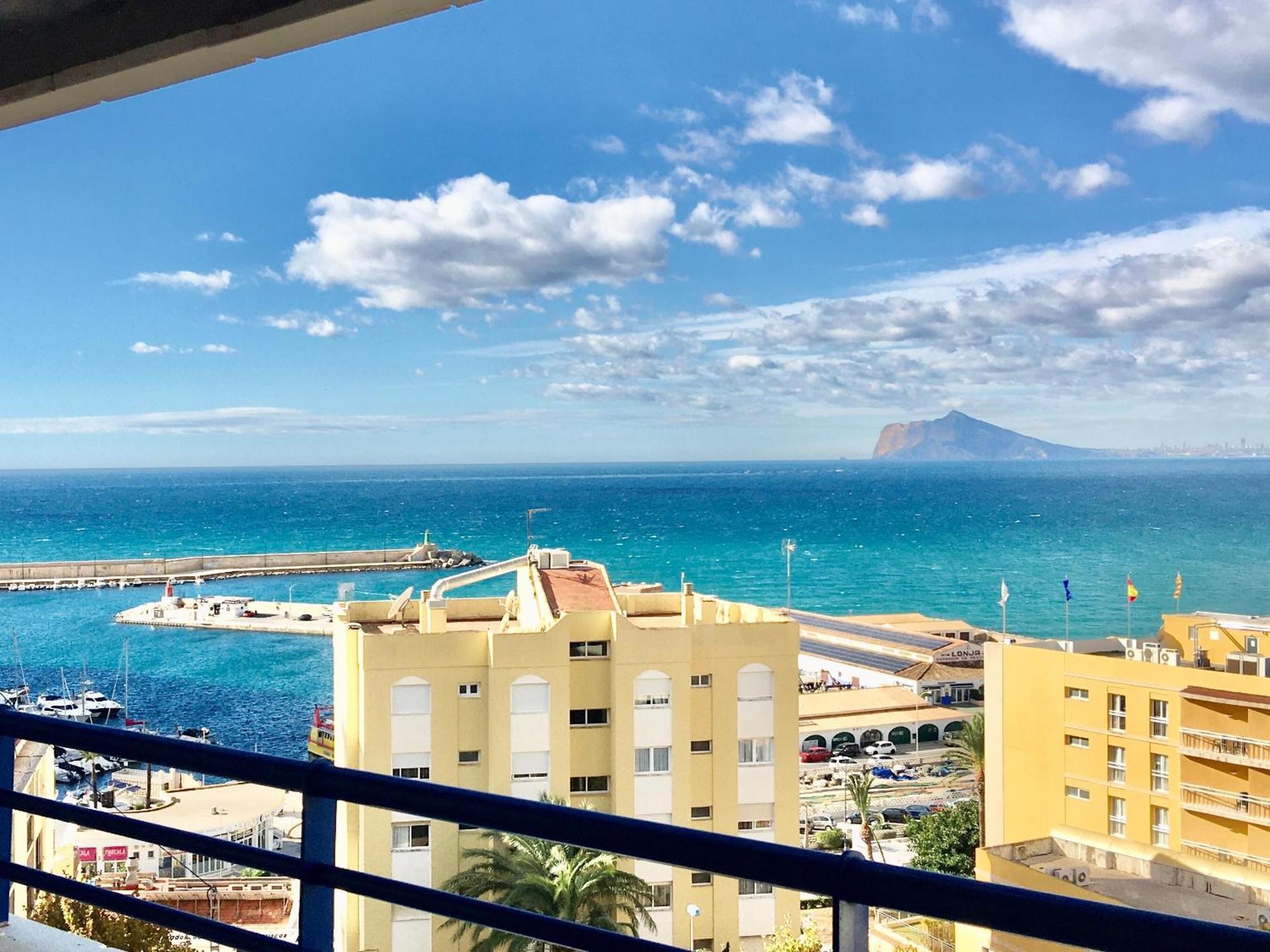 Apartamento Location En La Mejor Ubicacion De Calp Con Parking *