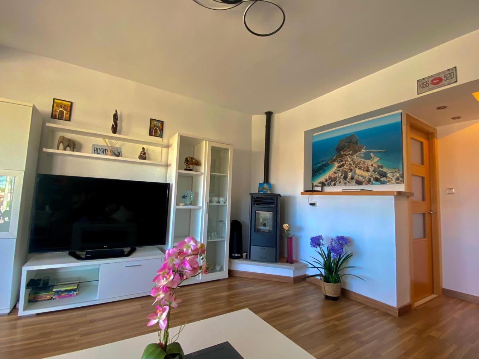 Monica Apartment