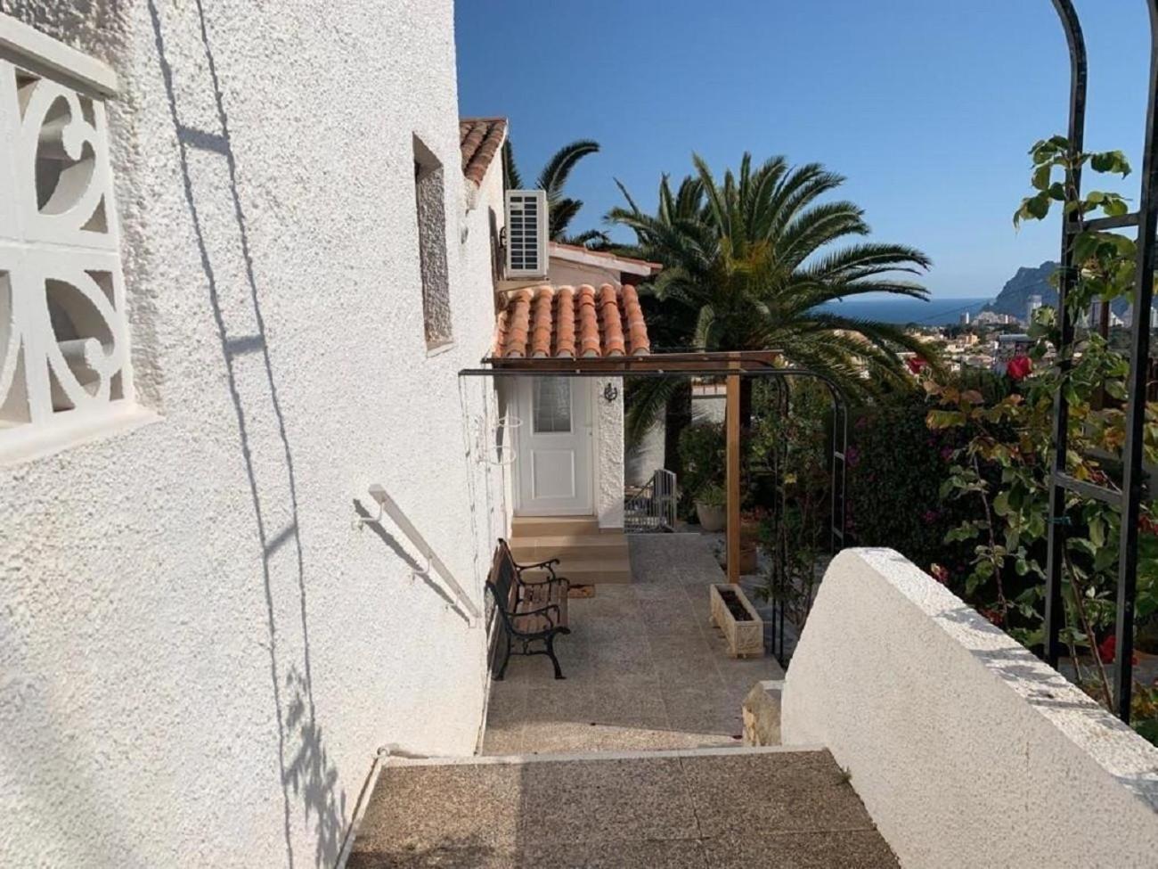 Mit Privatpool Fuer 4 Personen Ca 120 Qm In Calp, Valencia Costa Blanca Calpe
