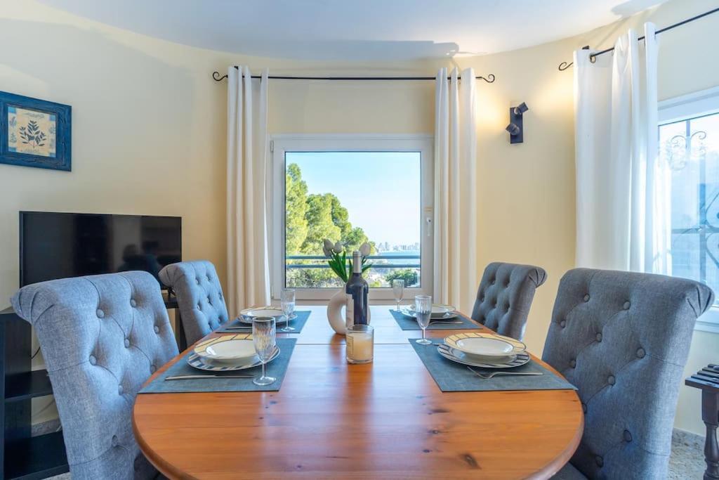 Spanish Style-villa, Heated Pool & Sea View Calpe