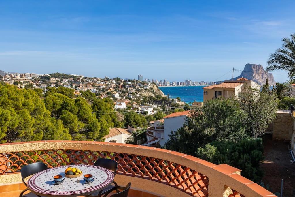 Spanish Style-villa, Heated Pool & Sea View Villa Calpe