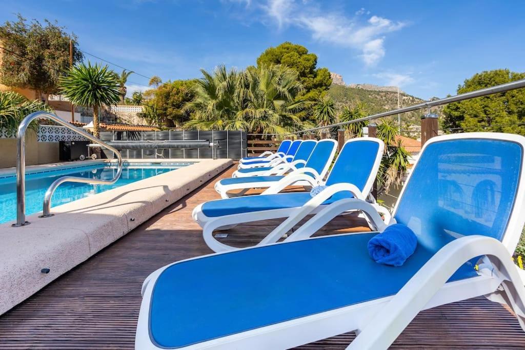 Spanish Style-villa, Heated Pool & Sea View