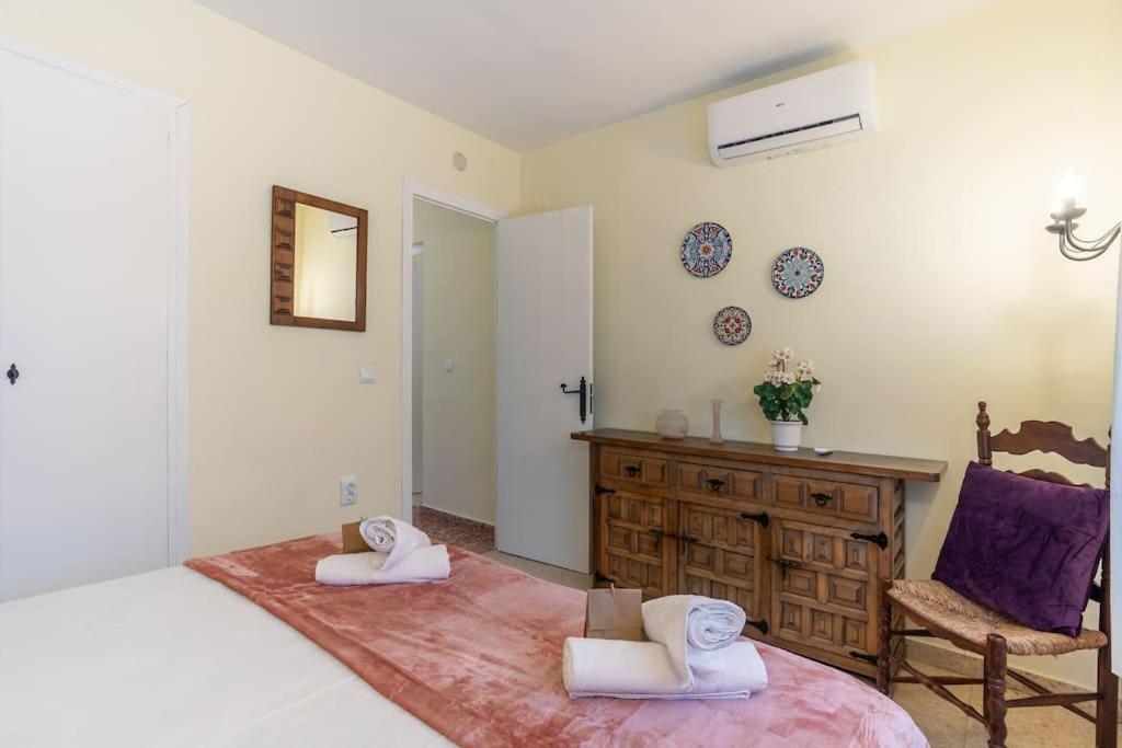 Spanish Style-villa, Heated Pool & Sea View Villa *