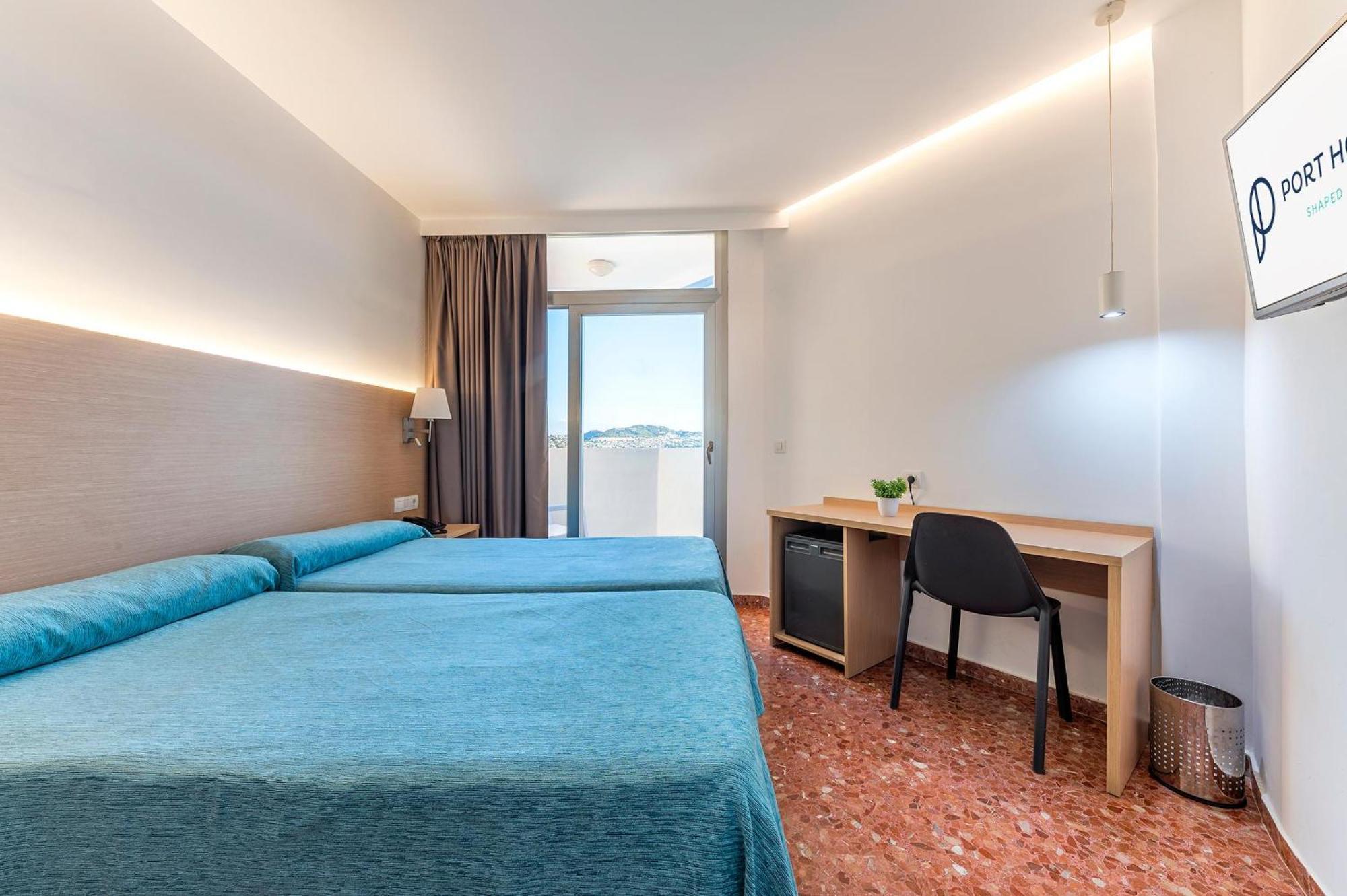 Hotel Port Europa 3*