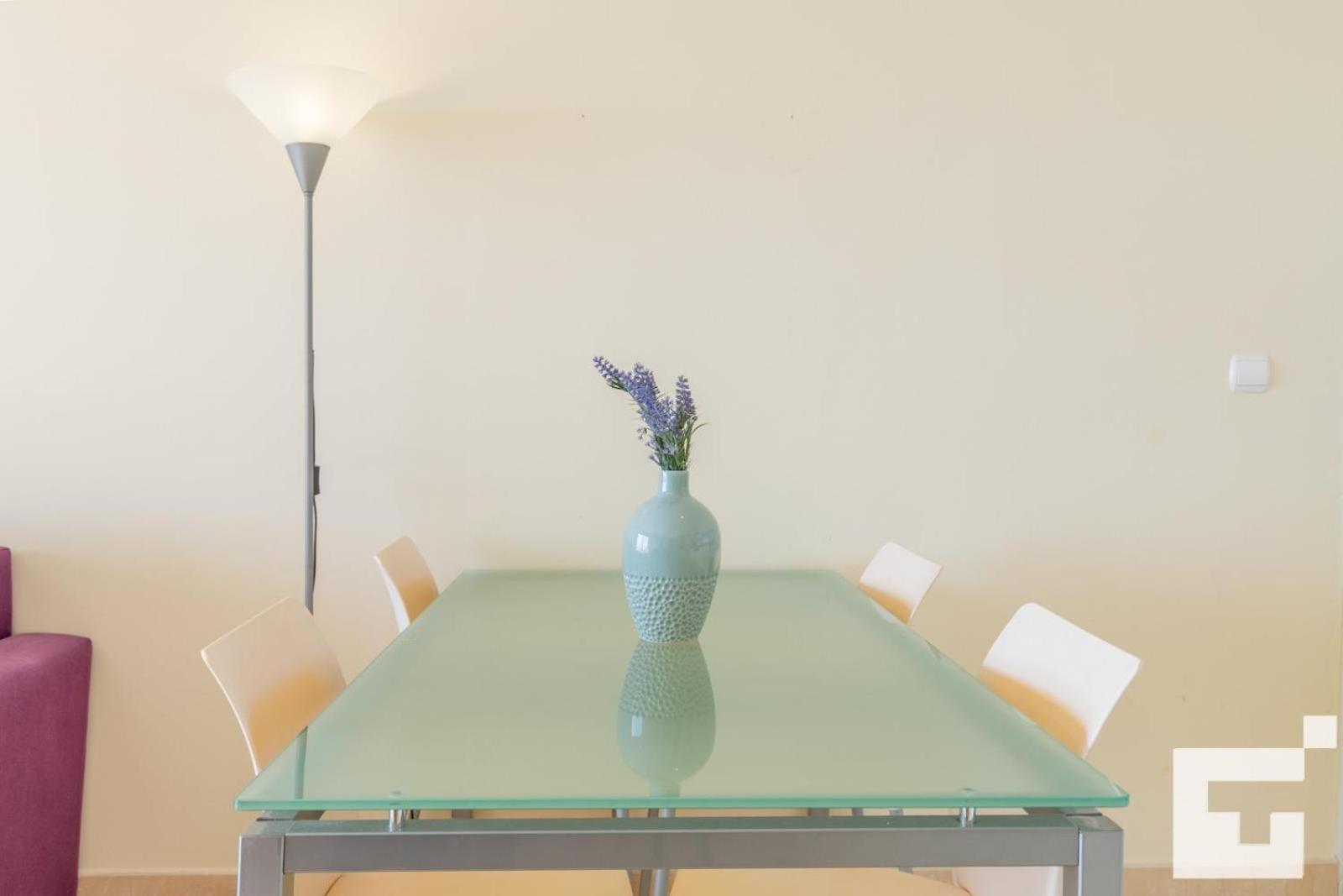 Apartamento Playa De Oro 8b - Grupo Turis