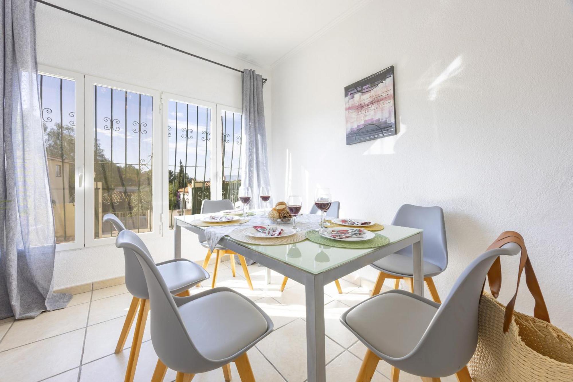 Villa Carola - Plusholidays Calpe