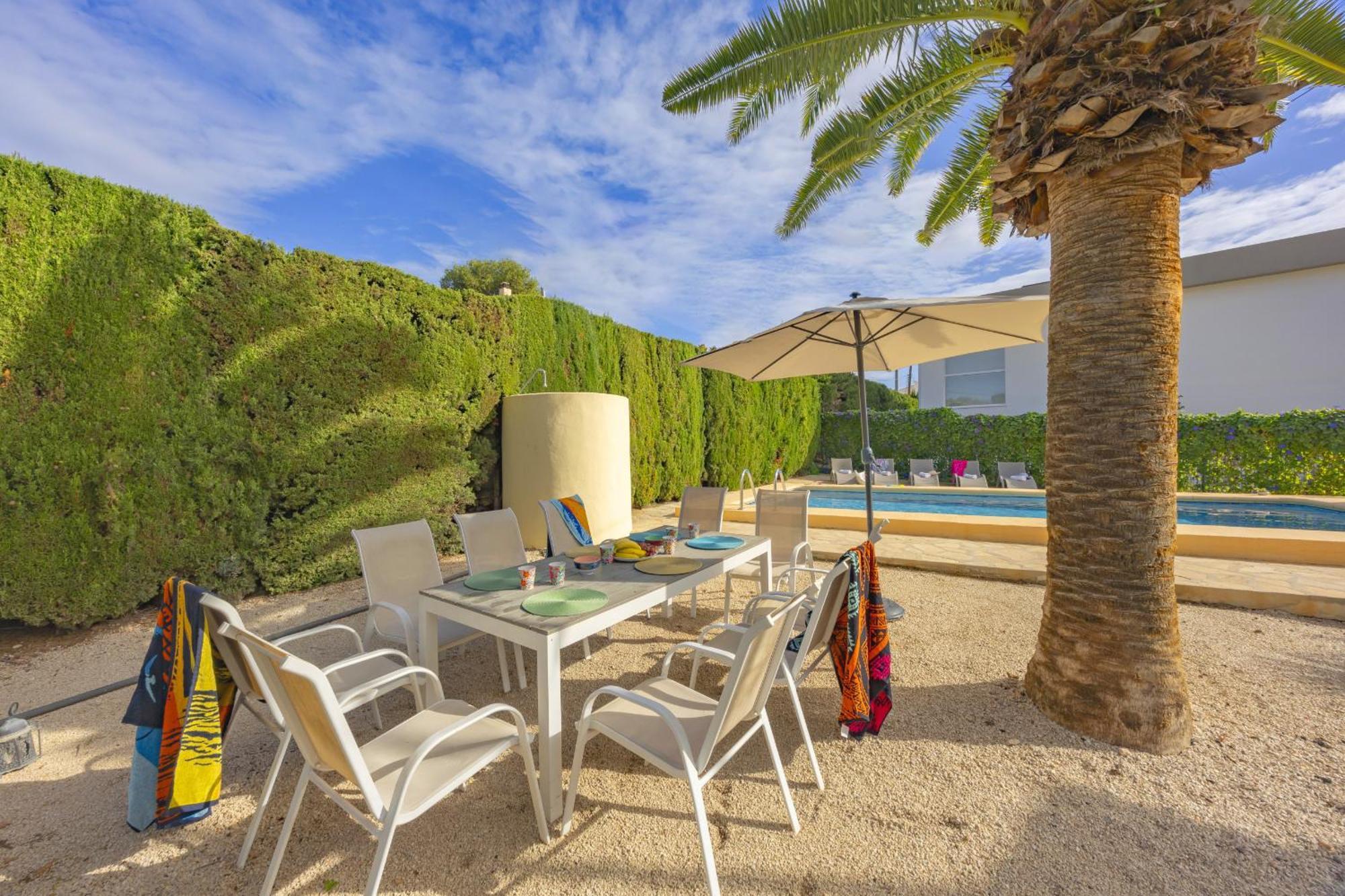 Carola - Plusholidays Villa Calpe