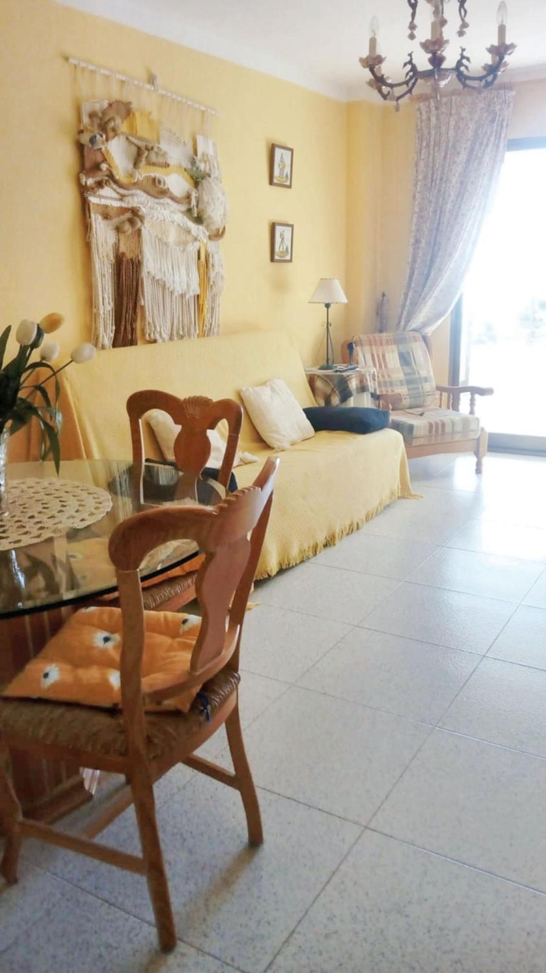 Bright In With Sea View And Shared Pool Apartamento